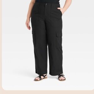 Universal Thread Black Cargo Pants